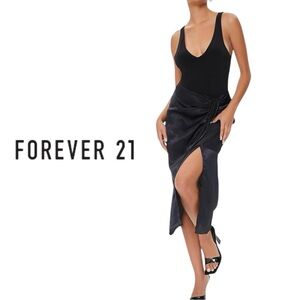 Forever 21 Black Satin Midi Skirt with Side Slit – Size XL NWT